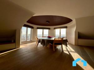 Duplex Apartment in Knokke by the Seawall