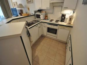 Apartment in Duinbergen with Side Sea View