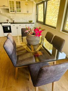 Milton holiday house