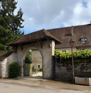 B&B / Chambres d'hotes Castel Rochefort sur Nenon Jura : photos des chambres