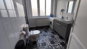 Centrum Poznania MTP - 96 m2, 3 łazienki