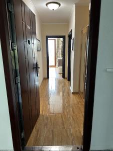 Perfect Sea and Pool View Long Beach Apartment