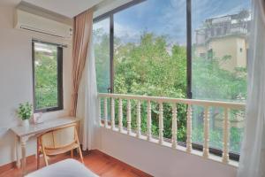 Unique Heritage Old Quarter Apartment