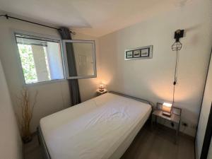 ANTINEA Joli T2 cabine piscine proche plage Richelieu cap dAgde