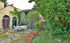 Maisons de vacances Charmant Mas au Pic-Saint-Loup : photos des chambres