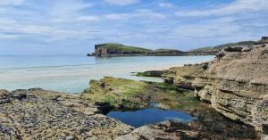 Munro House, Oldshoremore