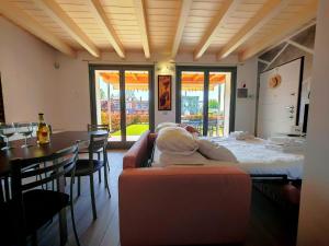 SG Luxury - Crystal Bay Apartment