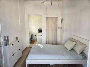 Acropolis View Mini Penthouse Studio