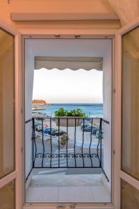Double Room with Sea View room in Fratelli Rooms