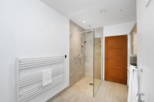 Eco 2-Bed Bungalow with Biodiverse Garden & Solar