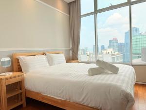 Sky Suites Klcc By Stayner