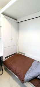 Baratashvili Mini-Studio