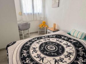 T3 en Rez-de-Jardin avec Piscine, Parking, Clim et Proche Mer à Agde - FR-1-607-58