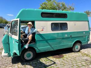 rent a Campervan Blue Classicss VW LT31 Westfalia in Algarve
