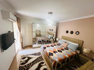 Cozy Modern Comfort-2 Bed Escape at Madinaty