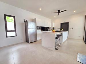 Private villa near beach Koh Samui