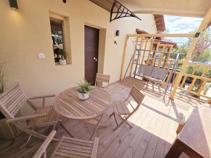 JK 7towers 1894 Cozy Maisonette -100m2 - Old City