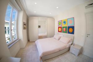 Yema Via di Mezzo, Lucca, Italy