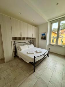 Yema Via di Mezzo, Lucca, Italy