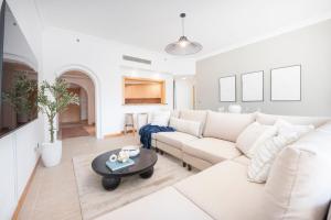 Lavish 3BR Family Getaway in Palm Jumeirah