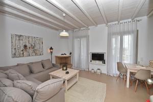 White Tinos Luxury Suites Tinos Greece