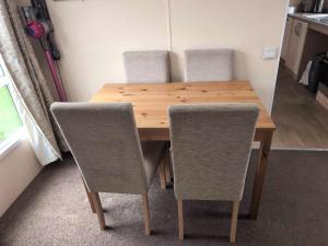 Thames view at Kent Coast Holiday Park