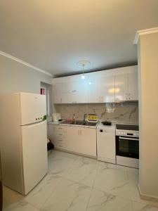 Spacious-Central Apartment