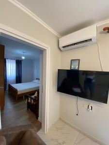 Spacious-Central Apartment