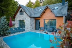 NGen Luxury Villas - Razem