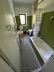 The Green Door Apartment