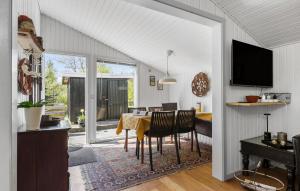 3 Bedroom Nice Home In Glesborg