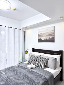 Lé Booms Staycation