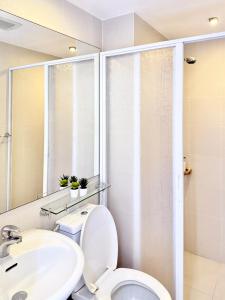 Lé Booms Staycation