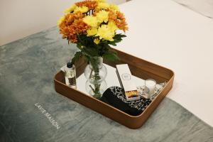 Lavie Maison Marais Sauna Hot Tub