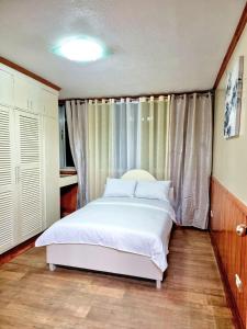 vixy Family House 2 minute walk to Burnham Park