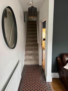 2 Bed Townhouse near City Centre, Good Parking