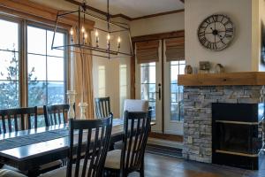Equinox Condo On-Resort Luxury Direct Ski Access Stunning View
