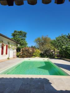 Maisons de vacances Gite sous les pins La grange a deux : Maison 1 Chambre