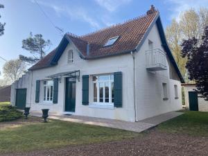 Mer et Campagne, maison entourée dun jardin privé