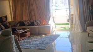 شقة عند بير مسعود علي البحر