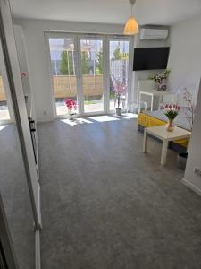 Apartament C10 z ogródkiem