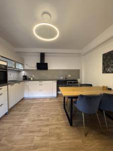 APARTAMENT Iaroi 2