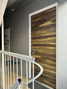 The Kashi Room