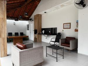 Casa ampla com área de lazer