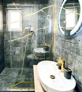 Onix Aparthotel D7 -23