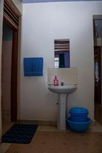 Angys 1br 2br 3br apartments 0700 OneFourFour 2TwoEight