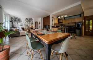 Appartements « L’atelier » halte charmante et reposante : photos des chambres