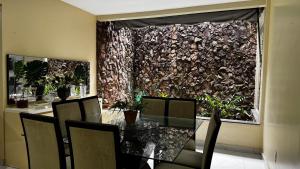 Casa ampla com área de lazer