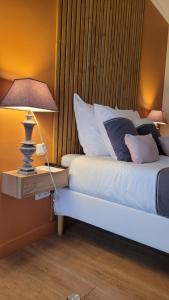 A LOMBRE DE LA TREILLE -Proche Saint-Emilion