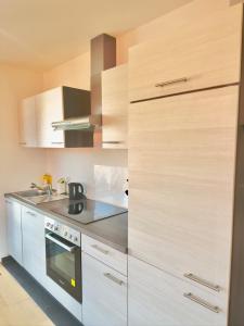 Balkonliebe Karlsruhe - Waschmaschine, Stellplatz, Balkon, Regendusche